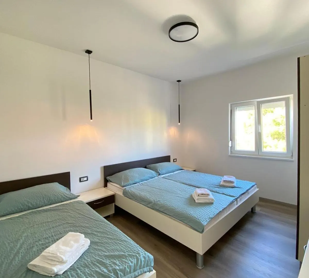 Apartments Puntica 5 Person Rab Rab Town