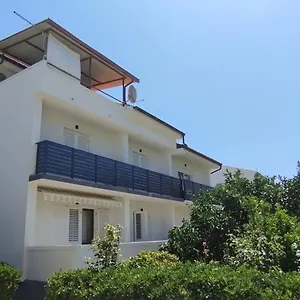 Apartman Kurelic, Rab Town